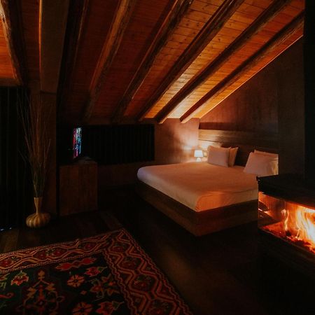 Dim'S Hotel & Restaurant Корча Экстерьер фото