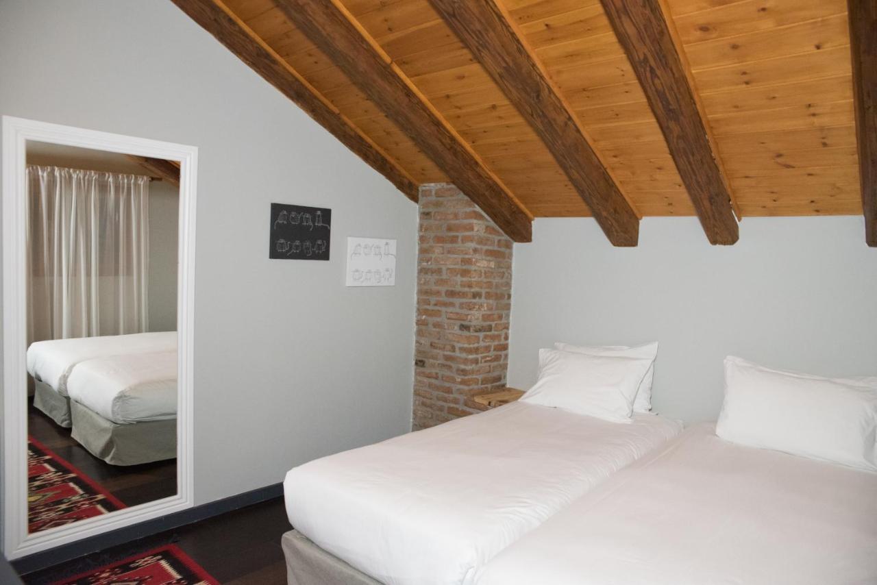 Dim'S Hotel & Restaurant Корча Экстерьер фото